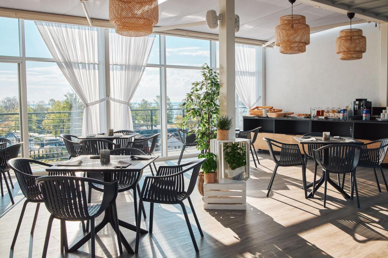 Molo Park Aparthotel Мельно Экстерьер фото