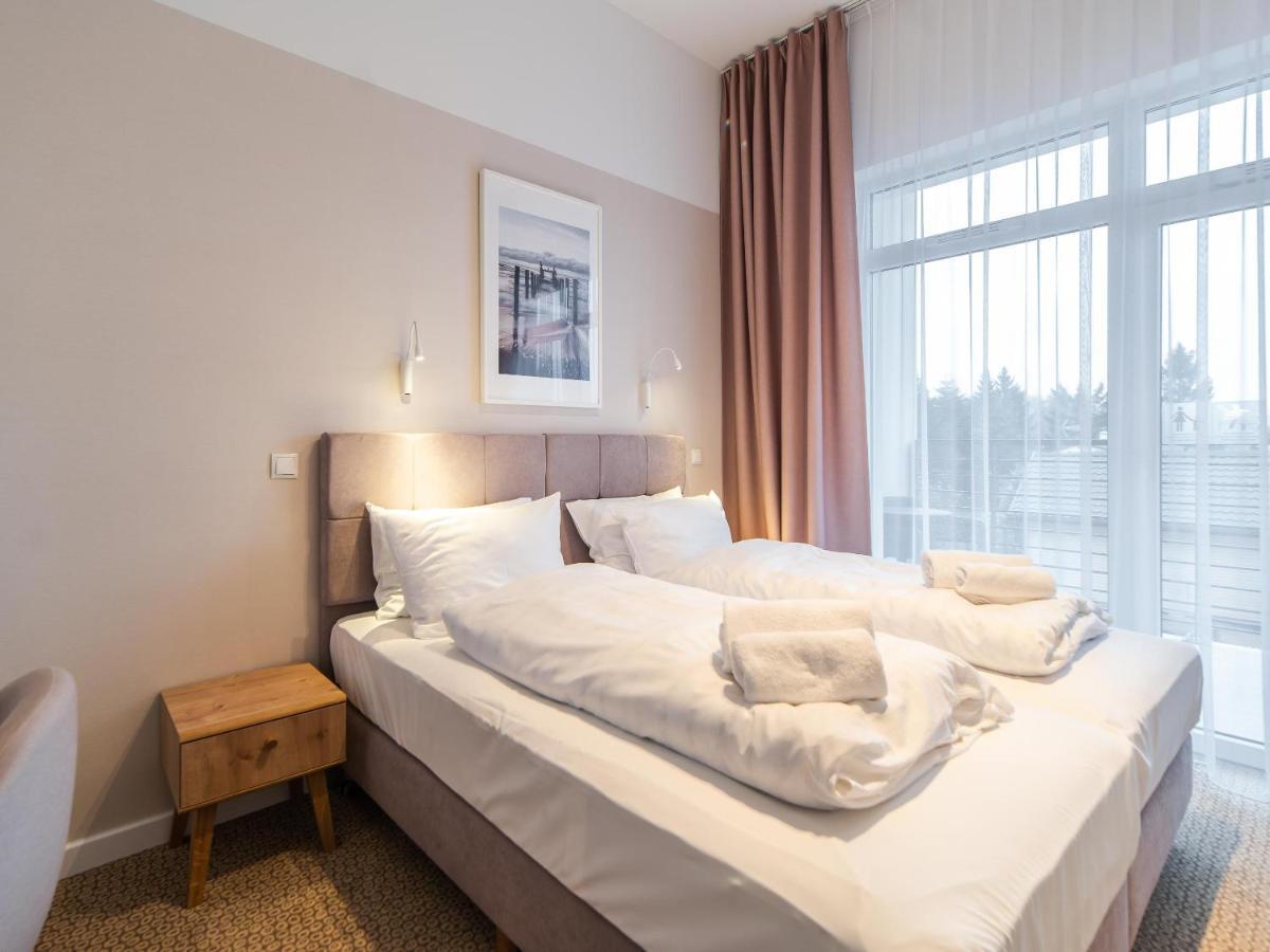 Molo Park Aparthotel Мельно Экстерьер фото